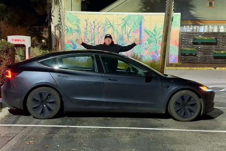 First person in the world to travel the US coast-to-coast using only Tesla’s Full Self-Driving reveals how it went