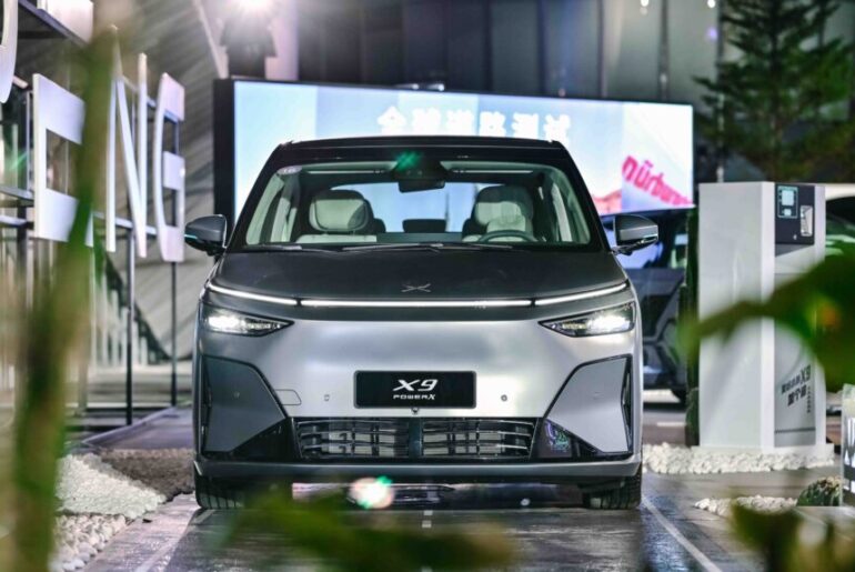 XPeng Shares Surge Jump on EU Tariff Progress, ICBC Credit Line and Sales Target Leak