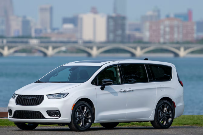 Stellantis stopping traditional plug-in hybrid models for 2026