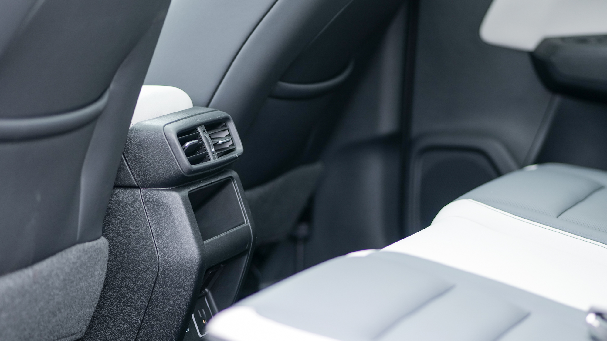 2024 Honda Prologue AWD Elite.