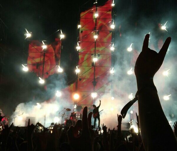 Why This Plug?In Hybrid SUV Is Turning Road Trips Into Quiet Escapes