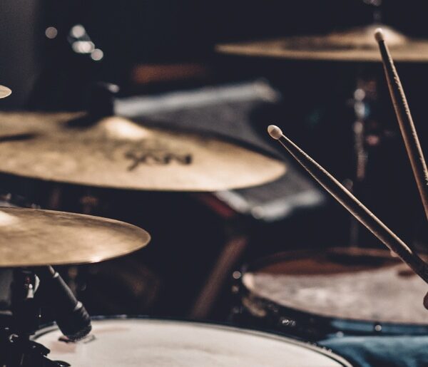 The Sleeper Luxury Plug?In SUV That Might Beat Your BMW X5