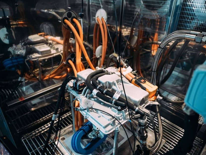 BMW M3 ELECTRIC DETAILS 00