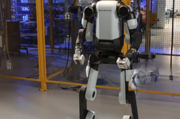 Boston Dynamics beats Tesla to the humanoid robot punch • The Register