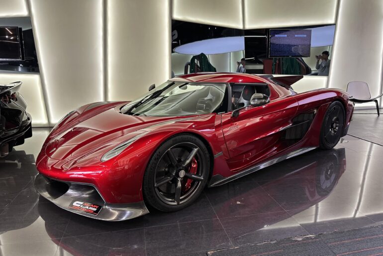 [Koenigsegg Jesko Absolut]