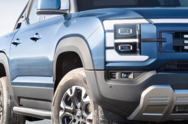 BYD Overtakes Tesla as World's Largest EV Maker, Shaking Up Auto Industry