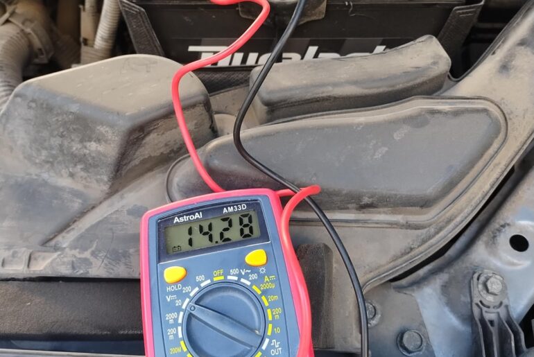 Good battery.. good alternator.. why all the jumpstarts?