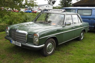 Mercedes Benz W115 "Strich 8"