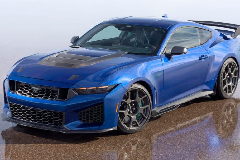 Mustang Dark Horse SC [1784x1004]