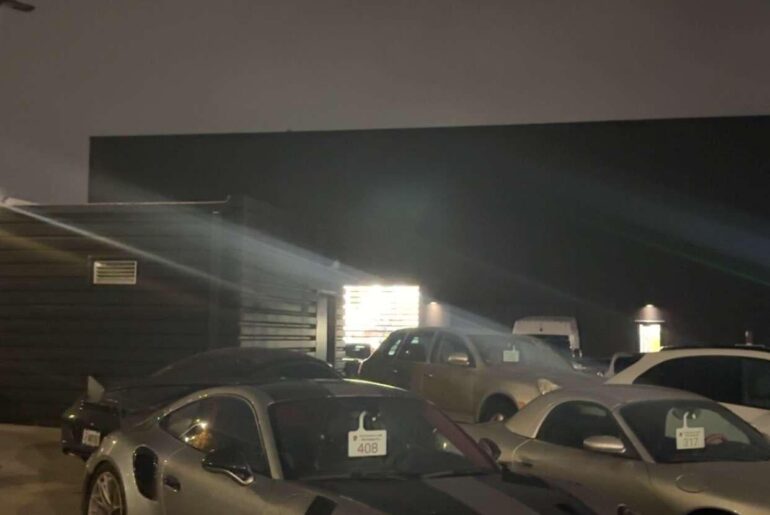 Spotted this amazing spec [Porsche GT2RS] at Porsche Mpls