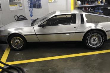 Seen many cars at the car wash, but this [DMC-12] is something else