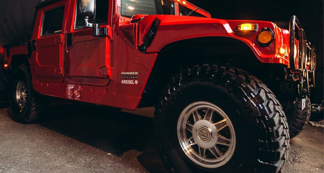 Hasta la Vista at the charging station with Arnie's electrified Hummer ...