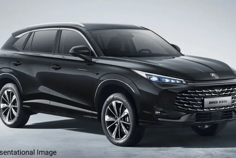 Advertisement - Square Banner