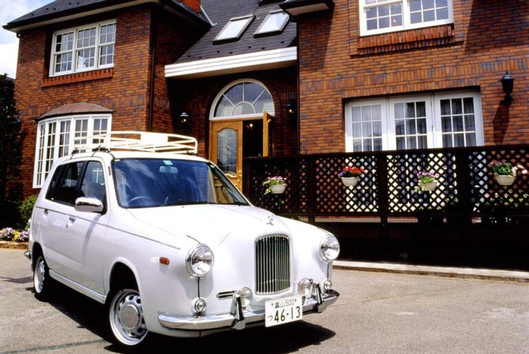 Mitsuoka Yuga is a retro-styled compact van produced by Mitsuoka Motor between 2000 and 2002. It is a "neoclassic" conversion designed to resemble a classic London taxi (the Austin FX4). Built on the chassis of the first-generation Nissan Cube (Z10).