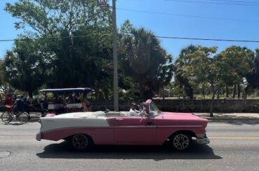 Classic cars in Cuba