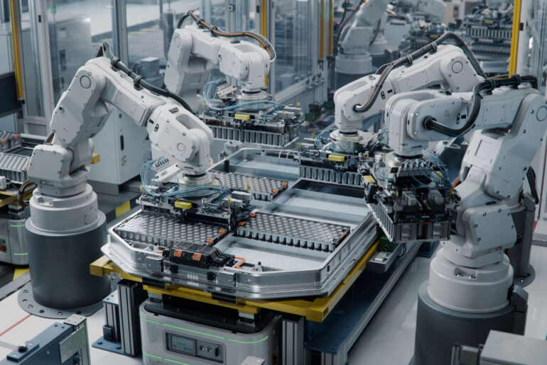 Here's Why You Still Can't Get An Electric Car With A Solid-State Battery