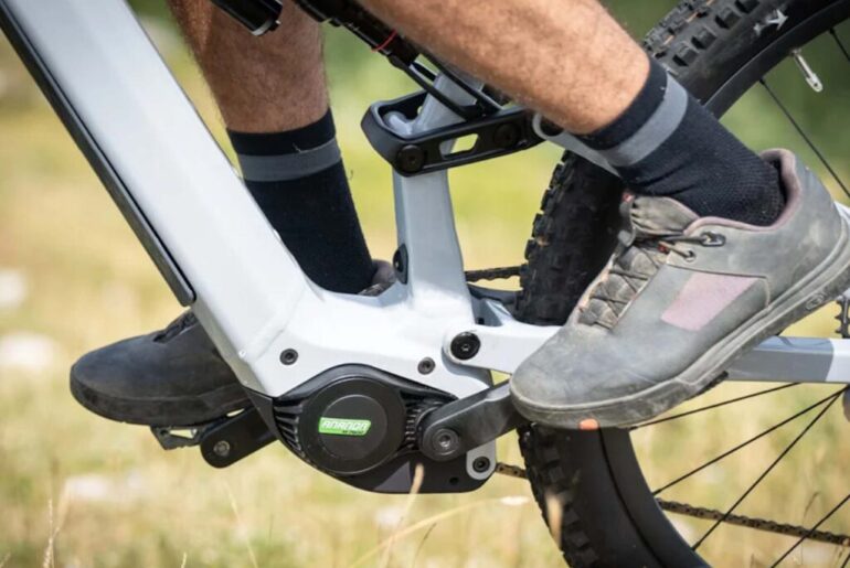 More competition for Bosch: New mid-drive motor promises high performance on e-bikes