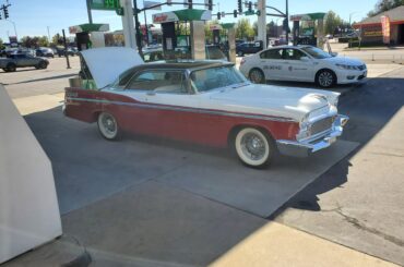 [Chrysler New Yorker]