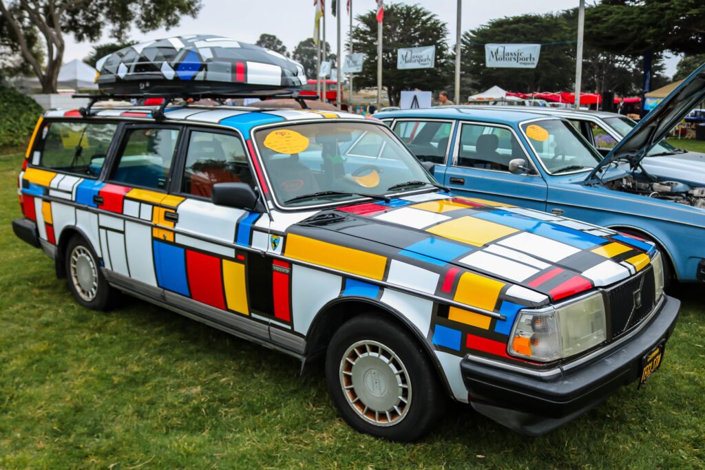 Mondrian Volvo