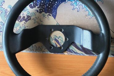 Help identifying this spanish steering wheel