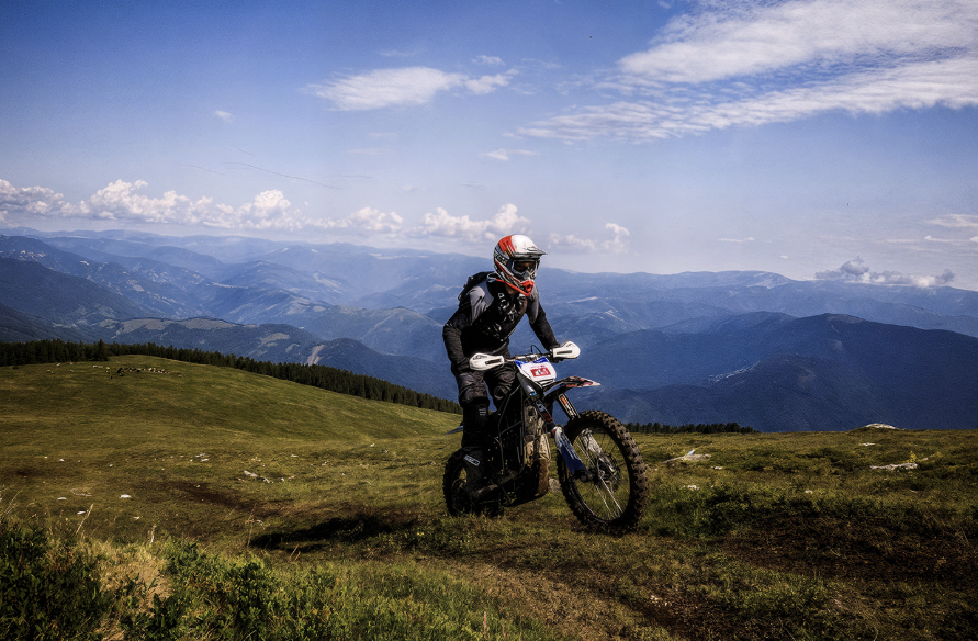 The Jarv-E riding off-road