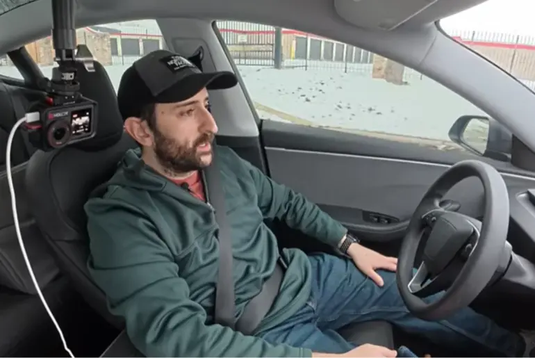 US man decided to let Tesla’s Full Self-Driving do his DoorDash shift as it was snowing and it’s left people feeling jealous
