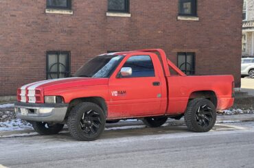 [Dodge V10 Ram Runner] Around 100 built, street parked in Chicago