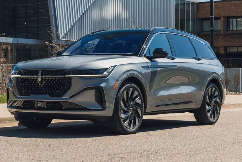 2026 Lincoln nautilus hybrid.