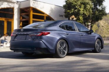 How Hybrid Cars Work, Types, and Whether One Is Right for You