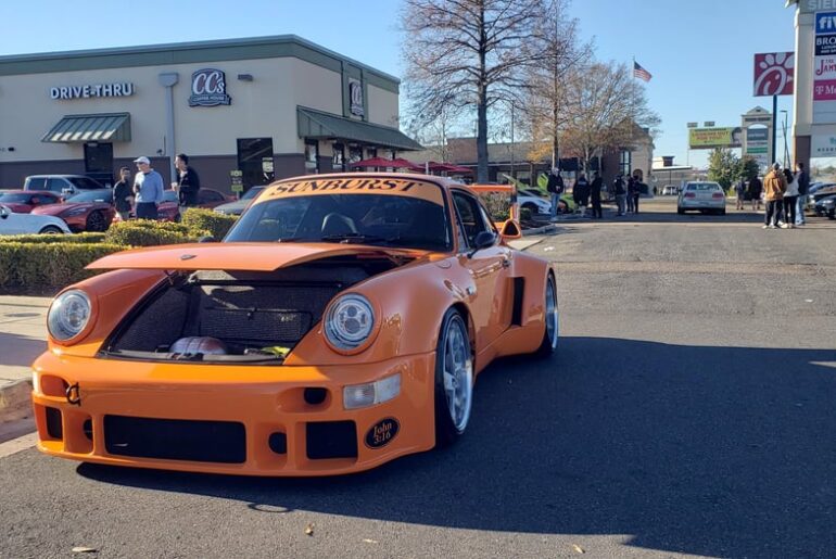 Showed up to a meet in Baton Rouge, Louisiana [Porsche 964]