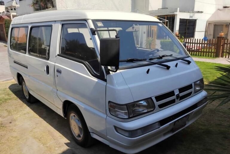 Dodge 1000 Cargo/Passenger Van the office car of?