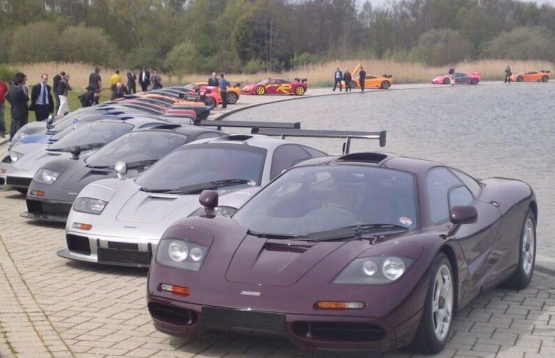 Family gathering Mclaren F1 [797×598]