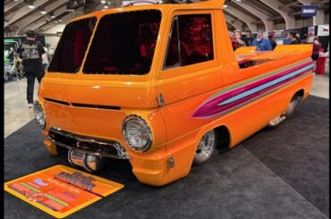 Dodge D100