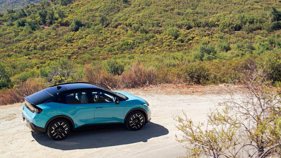 2026 nissan leaf drivers notes a stylish entry point to evs, Image Kyle Patrick