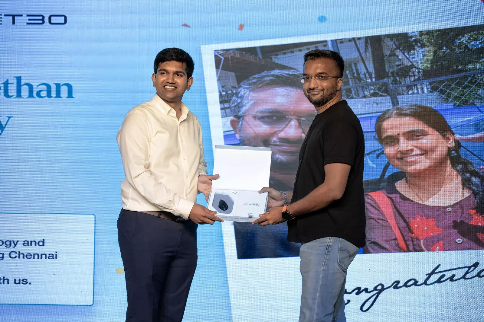 <p>Raptee.HV’s T30 electric motorcycle uses car-grade high-voltage HV-Tec for higher performance, faster charging and seamless compatibility with India’s public charging network.</p>