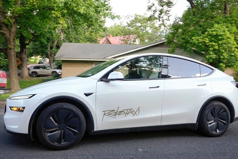 Tesla Tops Robotaxi Rankings on Price—but Comes Last for Convenience