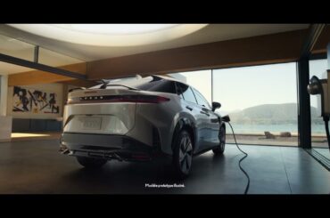 Lexus RZ | Des miles avec Miles