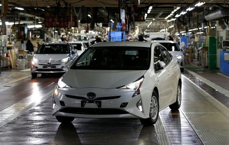 Image for Russia's oil and gas revenue halved in January y/y to lowest since July 2020