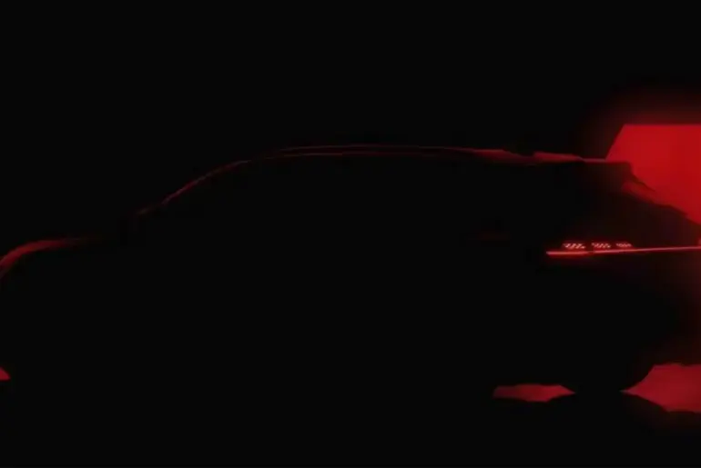 New Audi RS 5 with plug-in hybrid powertrain debuts in 2026