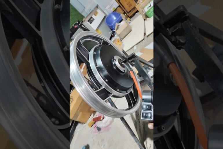 17 Inch 1500 Watt  BLDC hub motor #electricvehicle