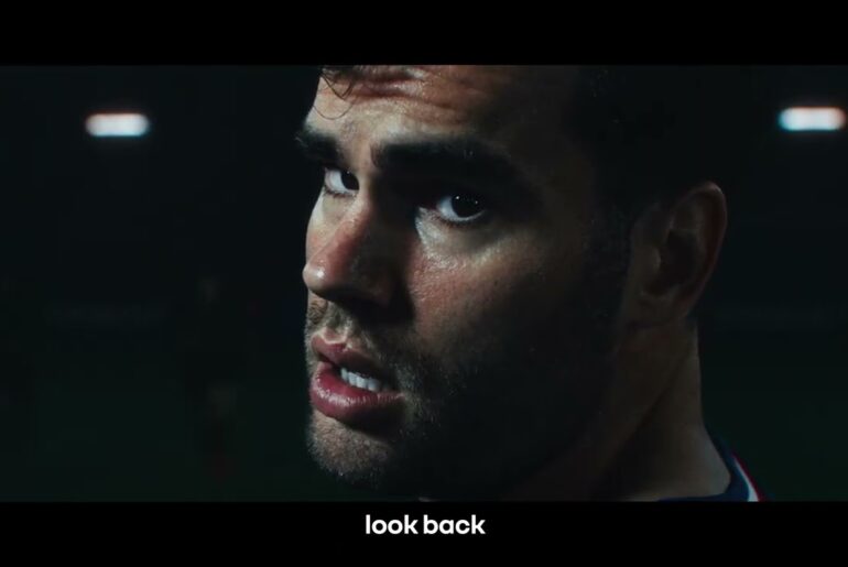 look back to move forward | Renault X French Rugby Federation