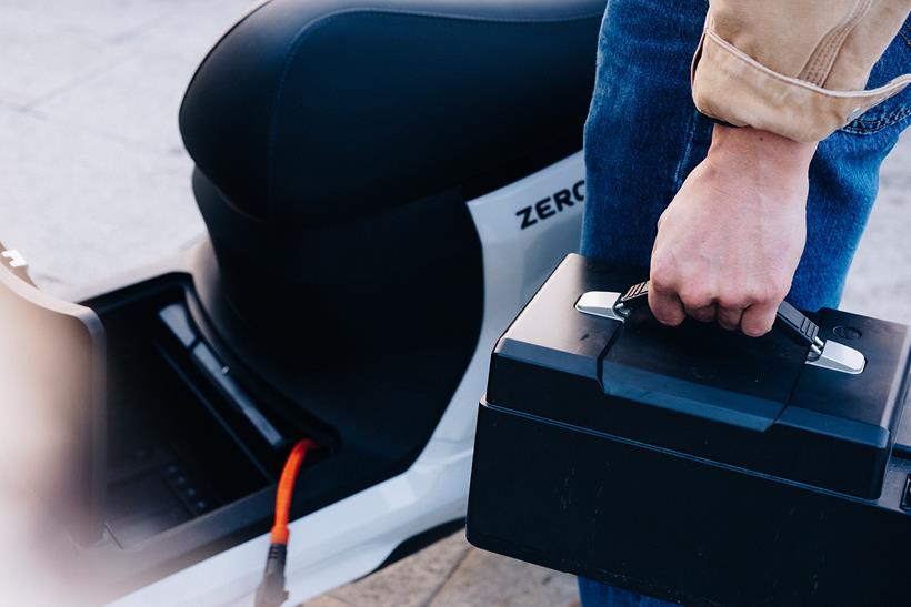 Zero LS1 removable battery