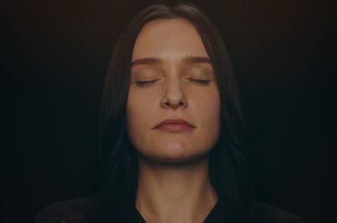 アウトランダーPHEV　このクルマ、想像以上​　「感動のサウンド体験」篇​