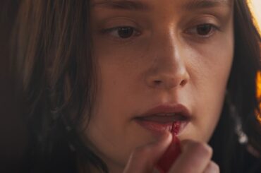 アウトランダーPHEV　このクルマ、想像以上​　「格別のコーナリング」篇​