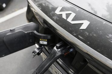 Car dealers still seeking reimbursement for EVs sold under old rebates program