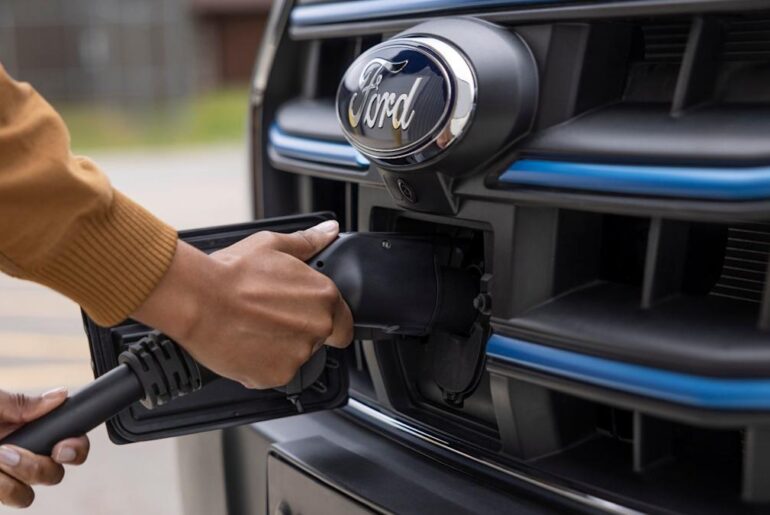 U.S. Moves to Tighten ‘Buy America’ Rules on EV Chargers, Throwing $5B Program Into Turmoil