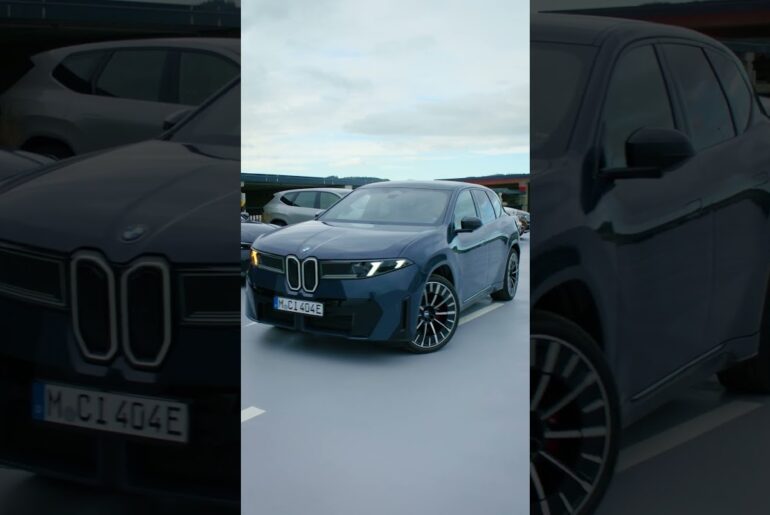 Parking made easy | BMW iX3