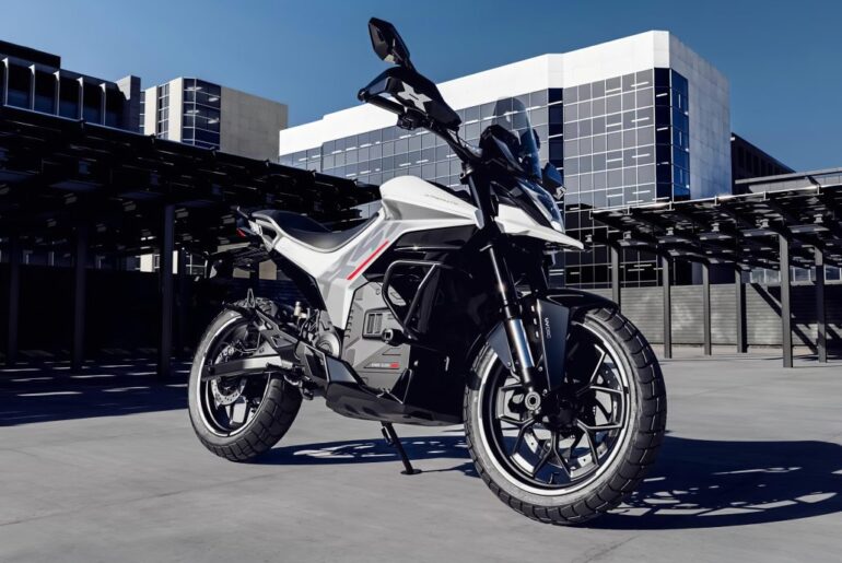 Electric motorcycle with radar unveiled at IMOT