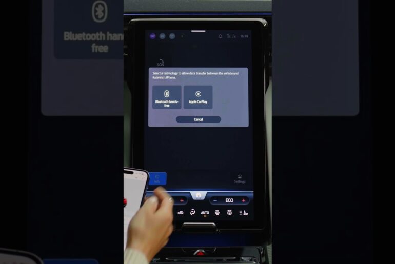 Problem solving | How to connect Android Auto™ and Apple CarPlay®