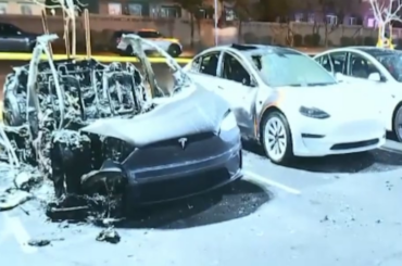 Suspect in 2025 Las Vegas Tesla fires changes plea